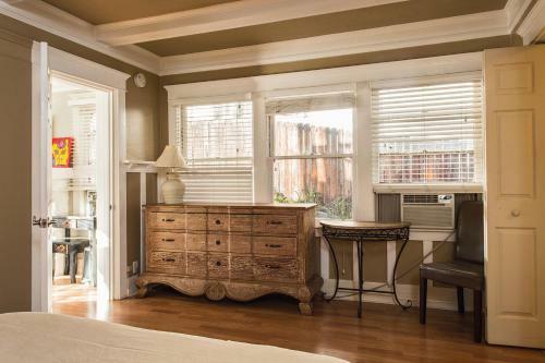 Apartamento Hollywood Hills Suites