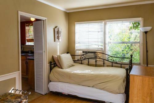 Apartamento Hollywood Hills Suites