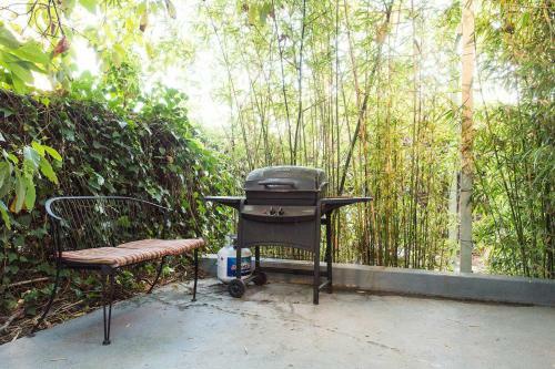 Apartamento Hollywood Hills Suites