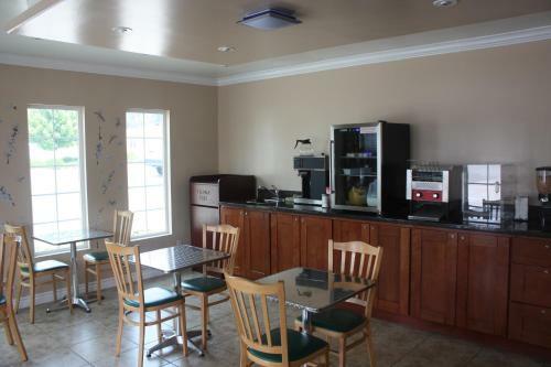 Hotel Americas Best Value Inn & Suites