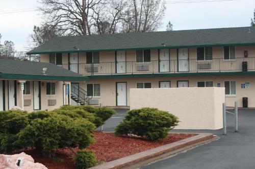 Hotel Americas Best Value Inn & Suites