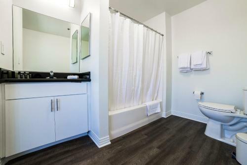 California Wanderlust Apartment