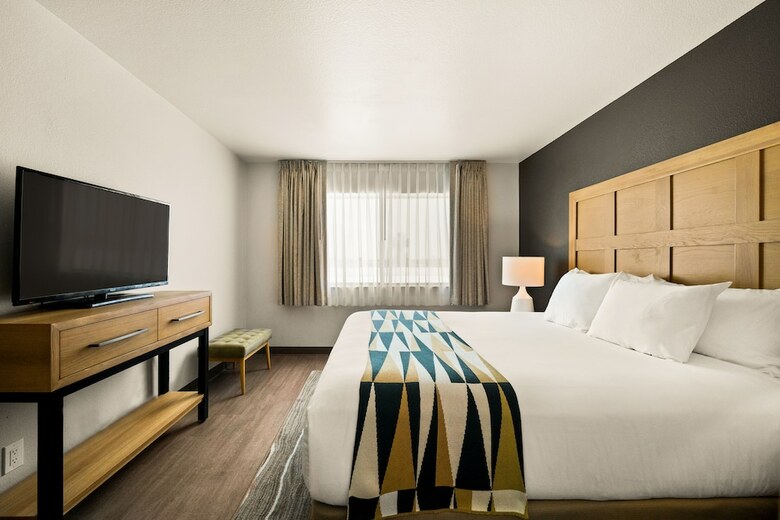 Hotel Oxford Suites Redding