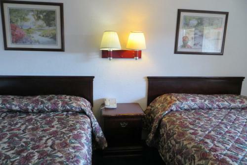 Capri Motel