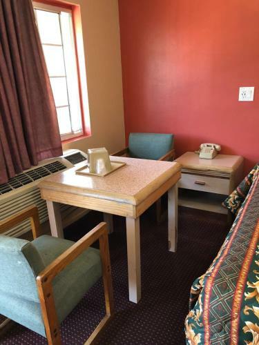 Hotel Moonlite Inn