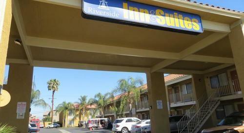 Hotel Riverside Inn & Suites