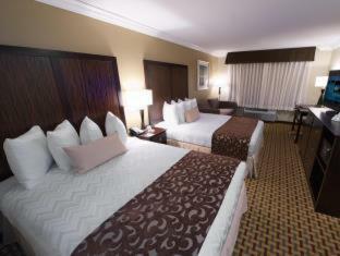 Best Western Plus Orchid Hotel & Suites