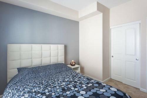 Luxury Apartment Near The Grove