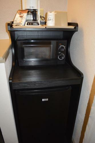 Motel Super 8 By Wyndham Salinas
