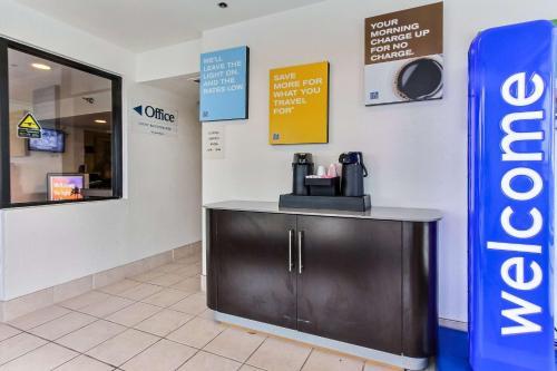 Motel 6 Salinas South - Monterey Area