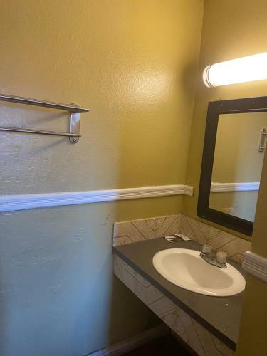 Motel Economy Inn