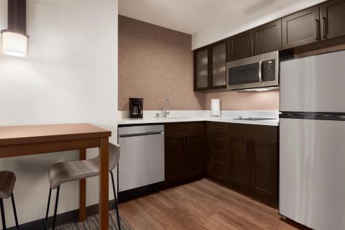 Hotel Residence Inn By Marriott Salinas