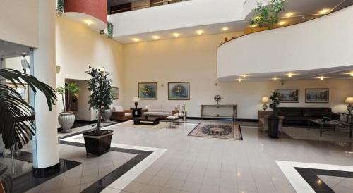 Lord Plaza Hotel