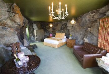 Hotel Madonna Inn