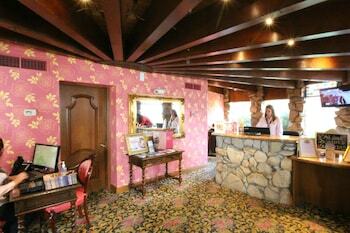 Hotel Madonna Inn
