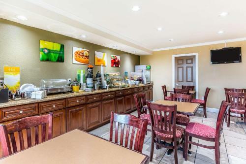 Hotel Quality Inn Near Hearst Castle