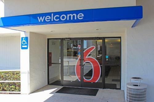 Motel 6 San Simeon - Hearst Castle Area