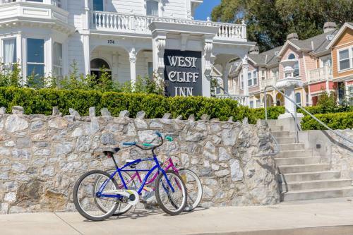 Bed & Breakfast West Cliff Inn, A Four Sisters Inn