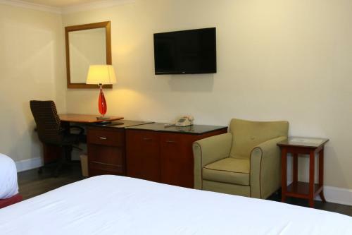 Motel Town And Country Inn