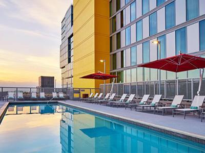 Hotel Springhill Suites By Marriott San Diego Downtown/bayfront