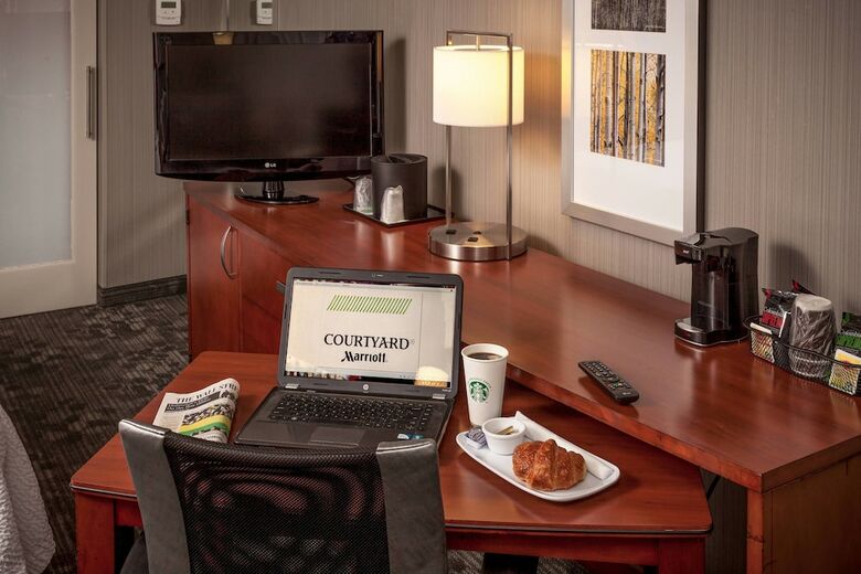 Hotel Courtyard By Marriott Santa Rosa