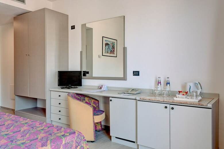 Hotel Antares
