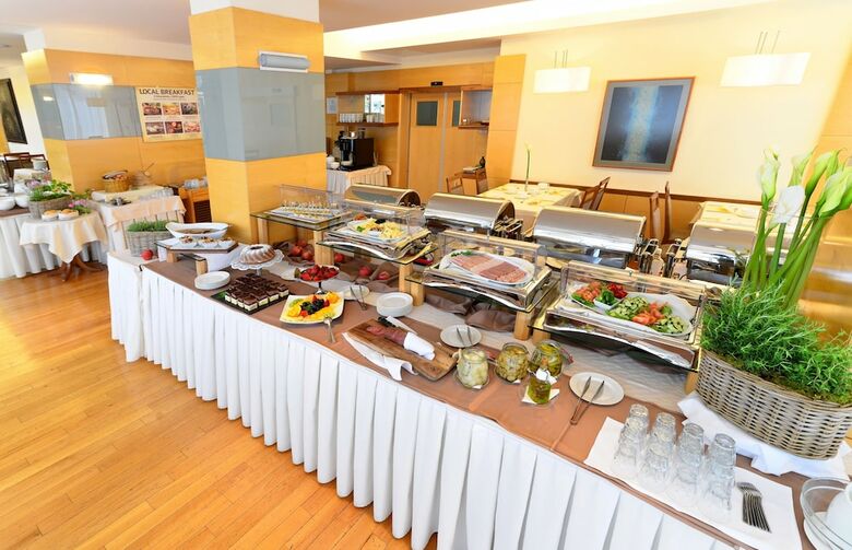 Best Western Lovec Premier Hotel