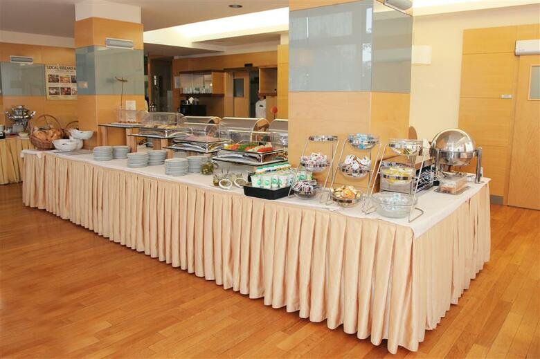 Best Western Lovec Premier Hotel