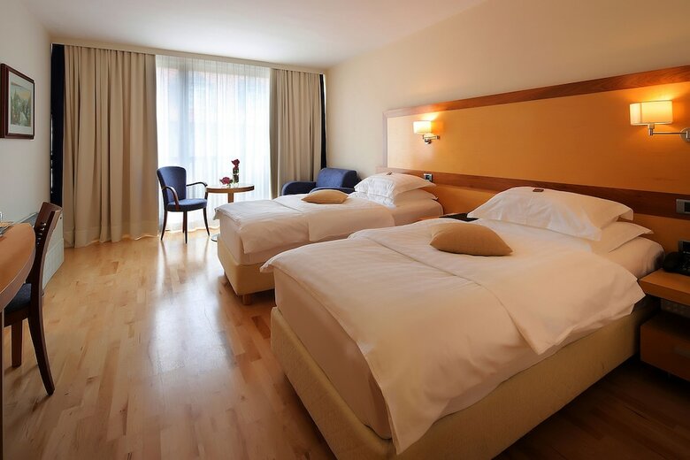 Best Western Lovec Premier Hotel