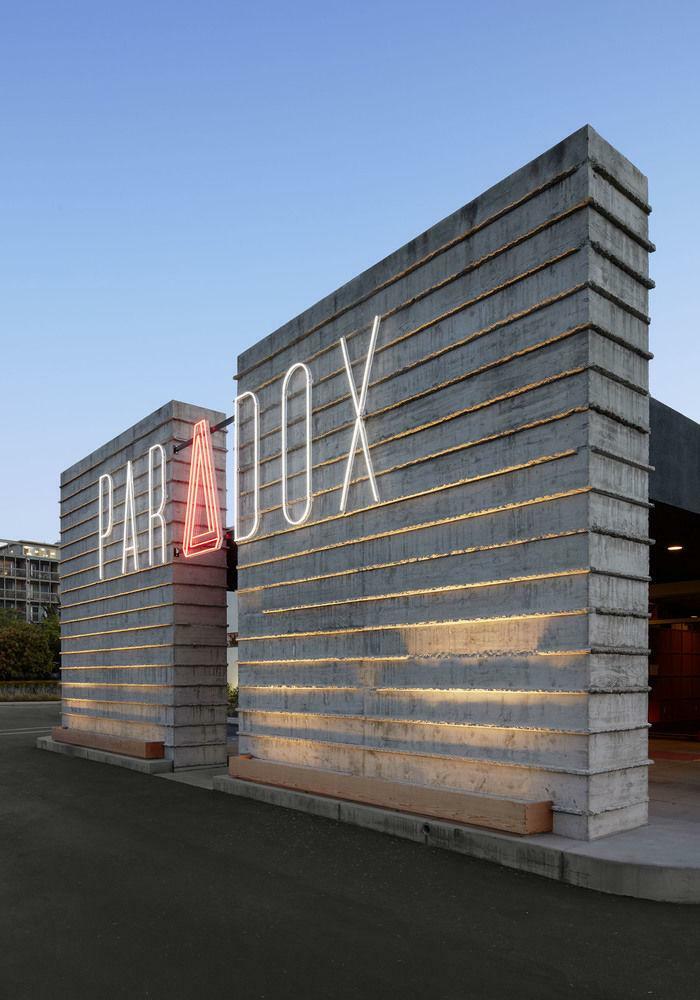 Hotel Paradox