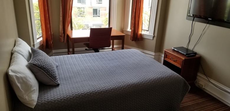 Albergue Perramont Hotel