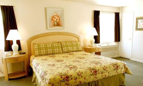 Posada Solvang Inn & Cottages