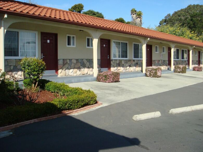 Motel Travelers Inn