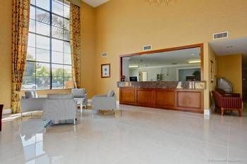 Hotel Stanton Inn & Suites