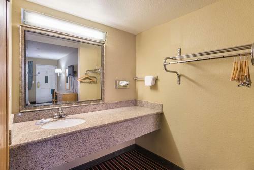 Motel 6 Stockton, Ca