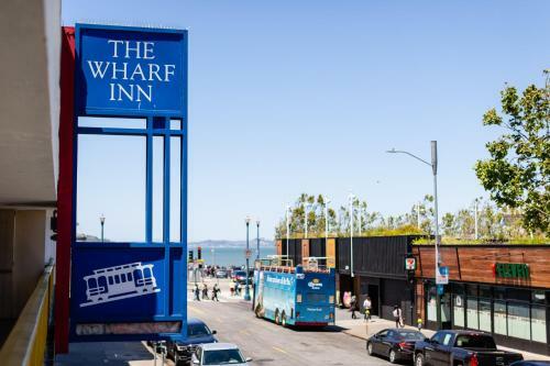 Motel The Wharf Inn