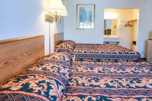 Motel Redwood Inn