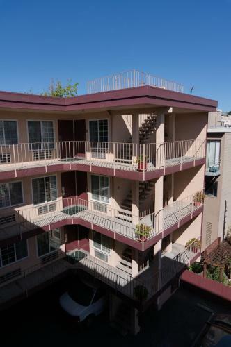 Motel Redwood Inn