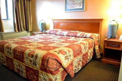 Motel Van Ness Inn