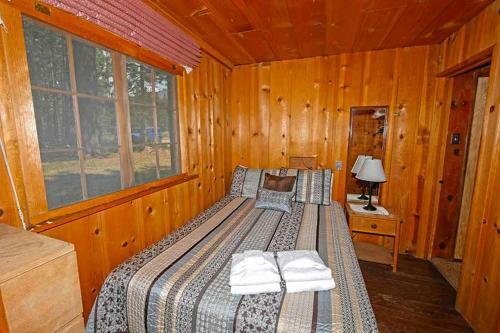 Azure Avenue Holiday Home 1