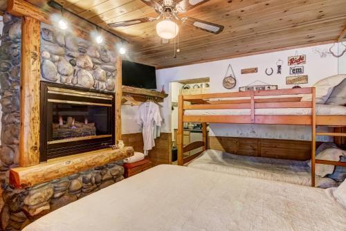 Heavenly Valley Lodge Bed & Breakfast