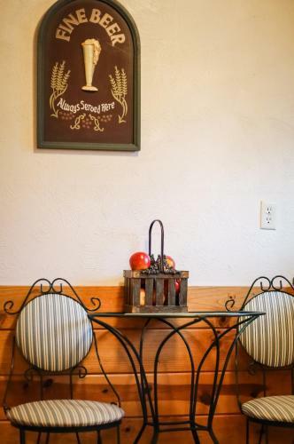 Heavenly Valley Lodge Bed & Breakfast