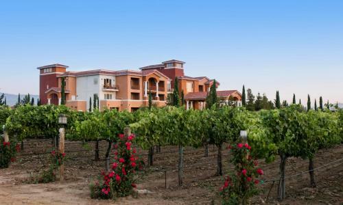 Hotel South Coast Winery Resort & Spa