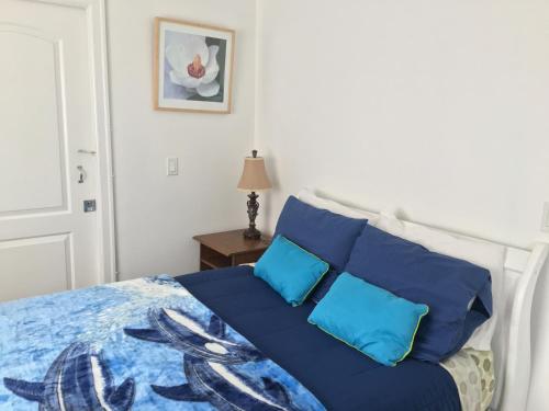 Hostal White House Bed And Breakfast