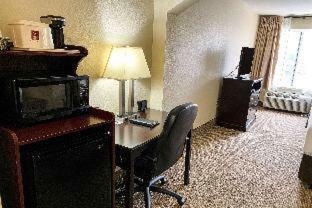 Hotel Comfort Suites Tulare