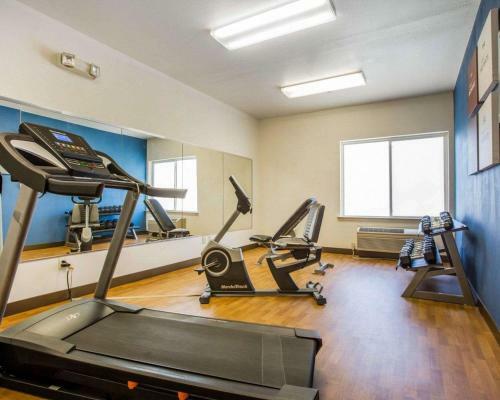 Hotel Comfort Suites Tulare