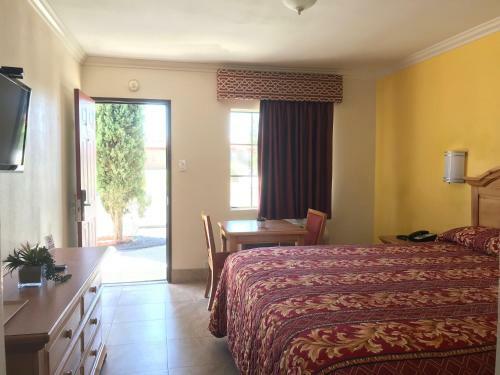 El Rancho Dolores Motel