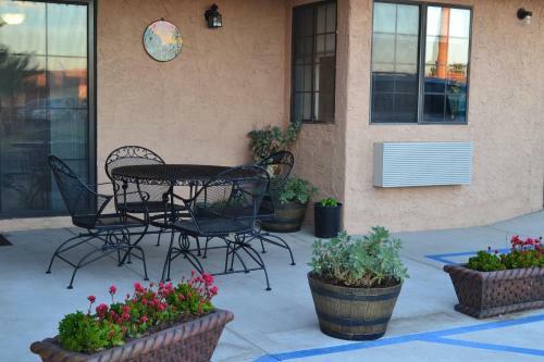 El Rancho Dolores Motel