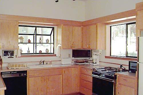 Basque Northstar House