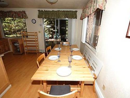 Colorado Avenue Holiday Home